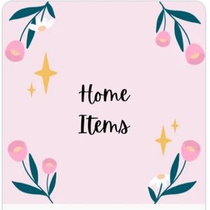 PLEASE MAKE OFFERS!☺️